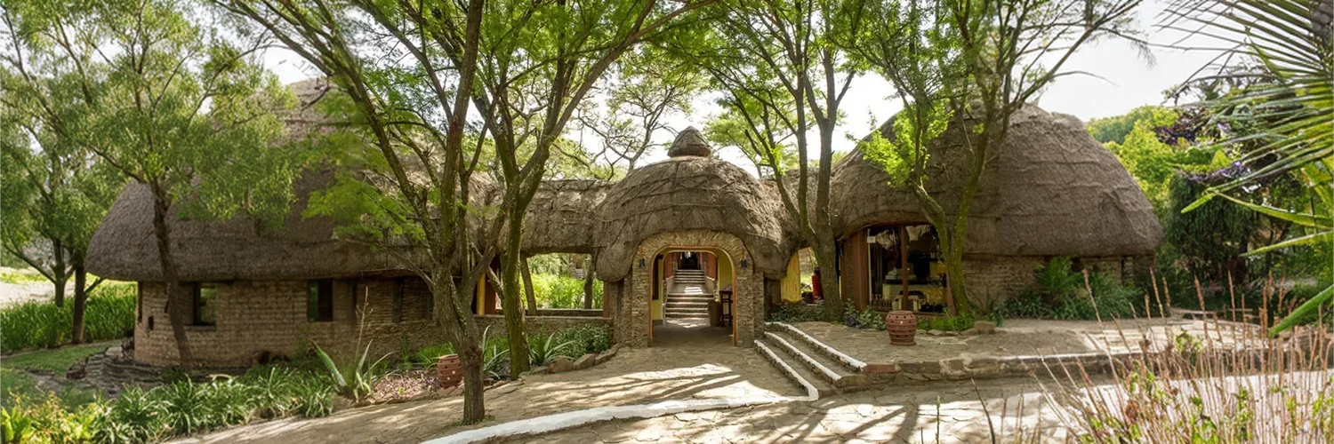 Serengeti Safari Lodge 1.webp